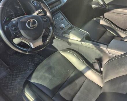 Серый Лексус СТ, объемом двигателя 1.8 л и пробегом 185 тыс. км за 15500 $, фото 19 на Automoto.ua