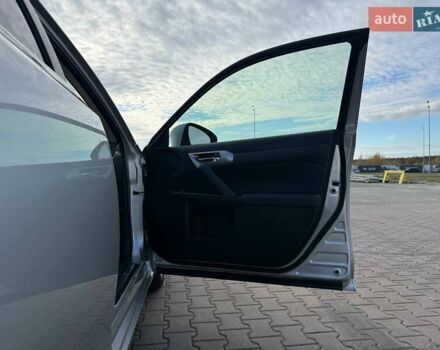 Сірий Лексус СТ, об'ємом двигуна 1.8 л та пробігом 184 тис. км за 12900 $, фото 21 на Automoto.ua