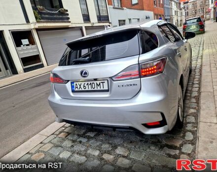 Сірий Лексус СТ, об'ємом двигуна 1.8 л та пробігом 130 тис. км за 14900 $, фото 5 на Automoto.ua