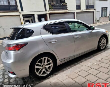 Серый Лексус СТ, объемом двигателя 1.8 л и пробегом 130 тыс. км за 14900 $, фото 4 на Automoto.ua