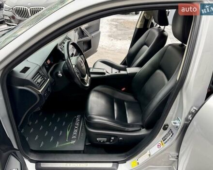 Сірий Лексус СТ, об'ємом двигуна 1.8 л та пробігом 158 тис. км за 13900 $, фото 27 на Automoto.ua