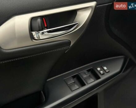 Серый Лексус СТ, объемом двигателя 1.8 л и пробегом 115 тыс. км за 13700 $, фото 11 на Automoto.ua