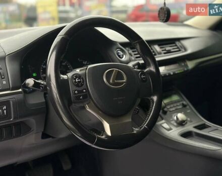 Серый Лексус СТ, объемом двигателя 1.8 л и пробегом 115 тыс. км за 13700 $, фото 12 на Automoto.ua