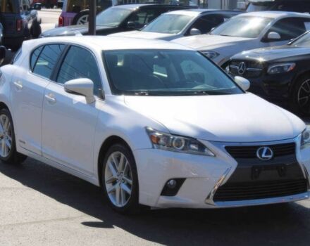 Сірий Лексус СТ, об'ємом двигуна 1.8 л та пробігом 53 тис. км за 8000 $, фото 2 на Automoto.ua