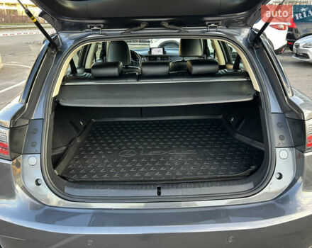 Серый Лексус СТ, объемом двигателя 1.8 л и пробегом 117 тыс. км за 15999 $, фото 29 на Automoto.ua