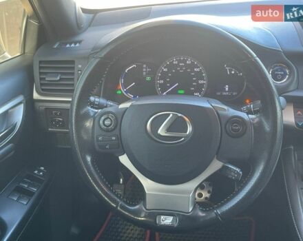 Сірий Лексус СТ, об'ємом двигуна 1.8 л та пробігом 110 тис. км за 16200 $, фото 20 на Automoto.ua