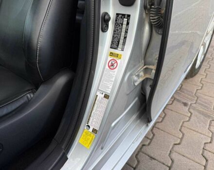 Сірий Лексус СТ, об'ємом двигуна 1.8 л та пробігом 184 тис. км за 12900 $, фото 18 на Automoto.ua