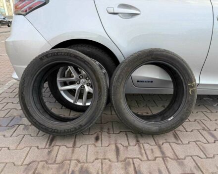 Сірий Лексус СТ, об'ємом двигуна 1.8 л та пробігом 184 тис. км за 12900 $, фото 22 на Automoto.ua