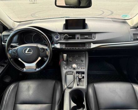 Сірий Лексус СТ, об'ємом двигуна 1.8 л та пробігом 184 тис. км за 12900 $, фото 14 на Automoto.ua