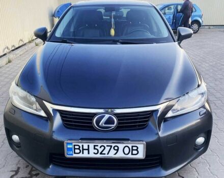 Сірий Лексус СТ, об'ємом двигуна 1.8 л та пробігом 264 тис. км за 12200 $, фото 1 на Automoto.ua
