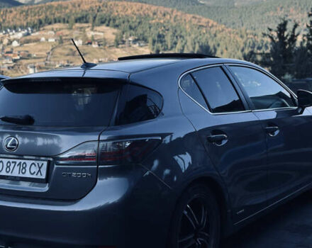 Серый Лексус СТ, объемом двигателя 1.8 л и пробегом 285 тыс. км за 11300 $, фото 1 на Automoto.ua