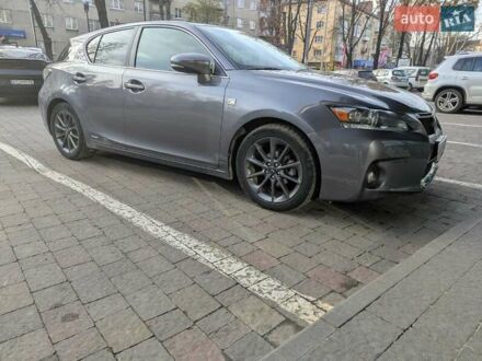Серый Лексус СТ, объемом двигателя 1.8 л и пробегом 176 тыс. км за 12600 $, фото 1 на Automoto.ua