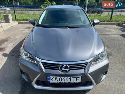 Сірий Лексус СТ, об'ємом двигуна 1.8 л та пробігом 207 тис. км за 13800 $, фото 1 на Automoto.ua