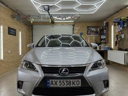 Лексус СТ 2015 в Харькове на Automoto.ua Серый Лексус СТ, объемом двигателя 1.8 л и пробегом 82 тыс. км за 15300 $, фото 1 на Automoto.ua