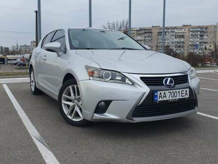 Лексус СТ 2015 в Киеве на Automoto.ua Серый Лексус СТ, объемом двигателя 1.8 л и пробегом 178 тыс. км за 13800 $, фото 1 на Automoto.ua
