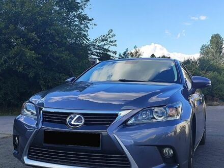 Сірий Лексус СТ, об'ємом двигуна 1.8 л та пробігом 74 тис. км за 15900 $, фото 1 на Automoto.ua