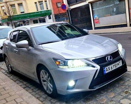 Серый Лексус СТ, объемом двигателя 1.8 л и пробегом 130 тыс. км за 14900 $, фото 1 на Automoto.ua