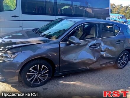 Сірий Лексус СТ, об'ємом двигуна 1.8 л та пробігом 70 тис. км за 6500 $, фото 1 на Automoto.ua