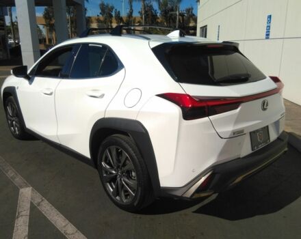 Белый Лексус Другая, объемом двигателя 0 л и пробегом 32 тыс. км за 19900 $, фото 3 на Automoto.ua