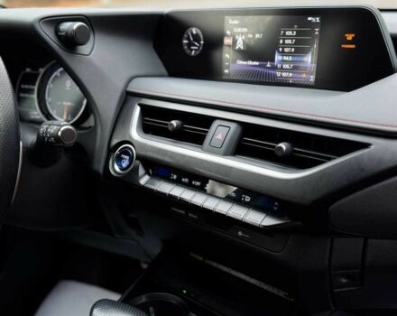 Белый Лексус Другая, объемом двигателя 2 л и пробегом 56 тыс. км за 32000 $, фото 11 на Automoto.ua