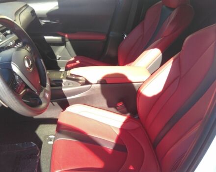 Белый Лексус Другая, объемом двигателя 0 л и пробегом 32 тыс. км за 19900 $, фото 7 на Automoto.ua