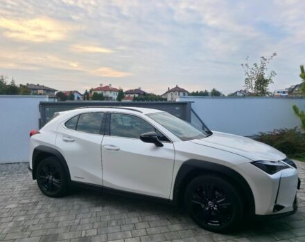 Белый Лексус Другая, объемом двигателя 2 л и пробегом 68 тыс. км за 34800 $, фото 4 на Automoto.ua