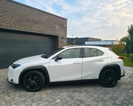 Белый Лексус Другая, объемом двигателя 2 л и пробегом 68 тыс. км за 34800 $, фото 3 на Automoto.ua