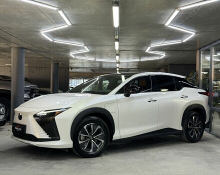 Белый Лексус Другая, объемом двигателя 0 л и пробегом 9 тыс. км за 41900 $, фото 6 на Automoto.ua