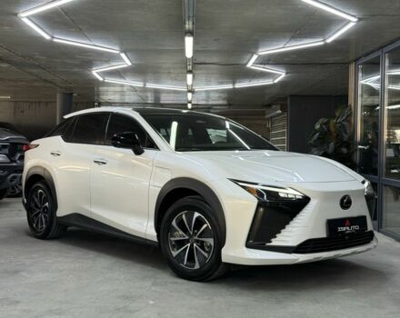 Белый Лексус Другая, объемом двигателя 0 л и пробегом 9 тыс. км за 41900 $, фото 2 на Automoto.ua
