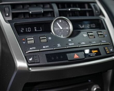 Коричневый Лексус Другая, объемом двигателя 2 л и пробегом 29 тыс. км за 35200 $, фото 22 на Automoto.ua