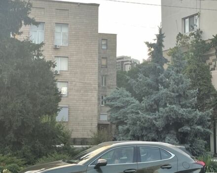 Зеленый Лексус Другая, объемом двигателя 1.99 л и пробегом 110 тыс. км за 32000 $, фото 2 на Automoto.ua