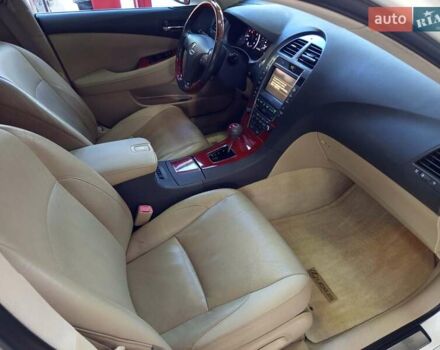 Лексус ЕС 2006 в Одессе на Automoto.ua Белый Лексус ЕС, объемом двигателя 3.5 л и пробегом 270 тыс. км за 9200 $, фото 20 на Automoto.ua