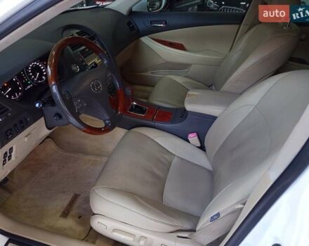 Лексус ЕС 2006 в Одессе на Automoto.ua Белый Лексус ЕС, объемом двигателя 3.5 л и пробегом 270 тыс. км за 9200 $, фото 9 на Automoto.ua