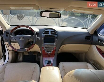 Белый Лексус ЕС, объемом двигателя 3.46 л и пробегом 220 тыс. км за 10000 $, фото 15 на Automoto.ua