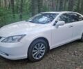 Белый Лексус ЕС, объемом двигателя 3.5 л и пробегом 300 тыс. км за 9500 $, фото 1 на Automoto.ua
