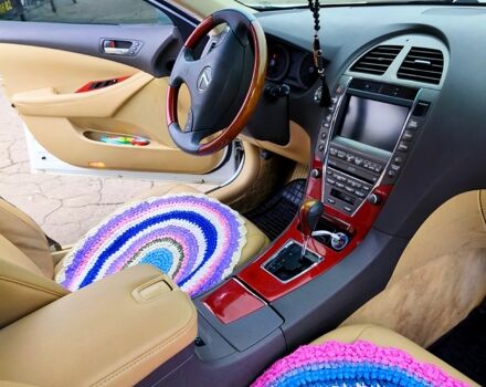 Белый Лексус ЕС, объемом двигателя 3.5 л и пробегом 139 тыс. км за 8700 $, фото 8 на Automoto.ua