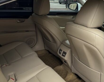 Белый Лексус ЕС, объемом двигателя 3.5 л и пробегом 186 тыс. км за 17900 $, фото 12 на Automoto.ua