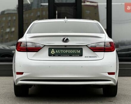 Белый Лексус ЕС, объемом двигателя 2.5 л и пробегом 178 тыс. км за 16500 $, фото 5 на Automoto.ua