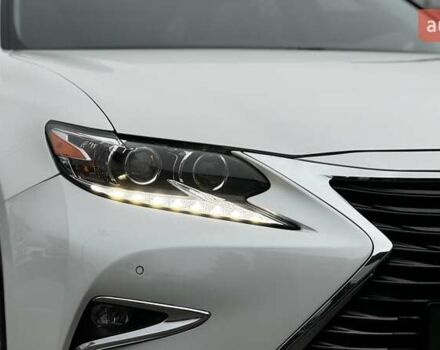 Белый Лексус ЕС, объемом двигателя 2.5 л и пробегом 178 тыс. км за 16500 $, фото 40 на Automoto.ua