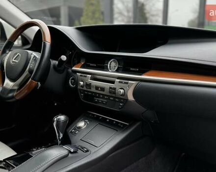 Белый Лексус ЕС, объемом двигателя 2.5 л и пробегом 178 тыс. км за 16500 $, фото 22 на Automoto.ua