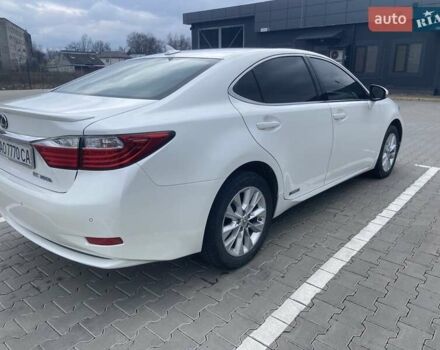 Білий Лексус ЕС, об'ємом двигуна 2.5 л та пробігом 213 тис. км за 15777 $, фото 9 на Automoto.ua