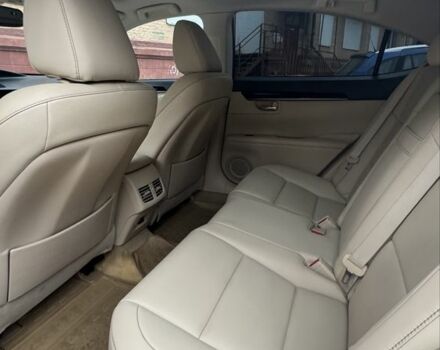 Белый Лексус ЕС, объемом двигателя 3.5 л и пробегом 186 тыс. км за 17900 $, фото 6 на Automoto.ua