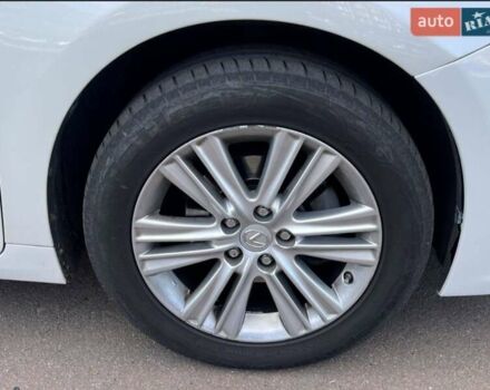 Белый Лексус ЕС, объемом двигателя 3.46 л и пробегом 149 тыс. км за 16700 $, фото 7 на Automoto.ua