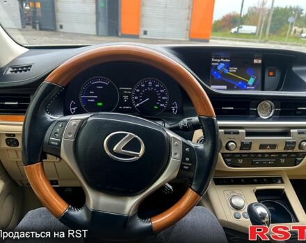 Білий Лексус ЕС, об'ємом двигуна 2.5 л та пробігом 240 тис. км за 16300 $, фото 7 на Automoto.ua