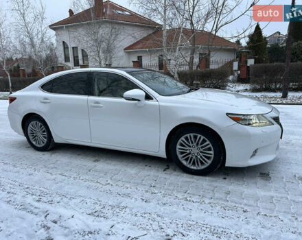 Белый Лексус ЕС, объемом двигателя 3.44 л и пробегом 189 тыс. км за 16500 $, фото 5 на Automoto.ua