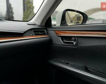 Белый Лексус ЕС, объемом двигателя 2.5 л и пробегом 178 тыс. км за 16500 $, фото 26 на Automoto.ua