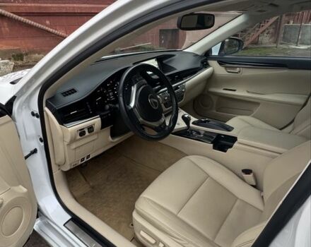 Белый Лексус ЕС, объемом двигателя 3.5 л и пробегом 186 тыс. км за 17900 $, фото 8 на Automoto.ua