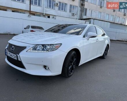 Белый Лексус ЕС, объемом двигателя 2.49 л и пробегом 215 тыс. км за 18750 $, фото 1 на Automoto.ua