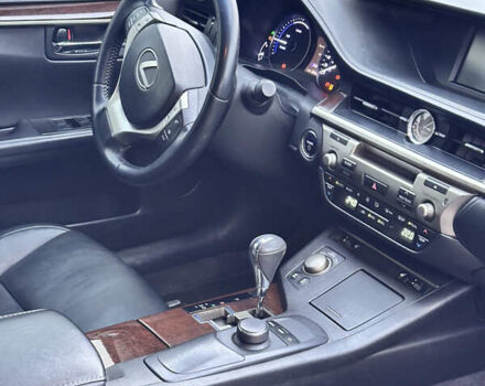 Білий Лексус ЕС, об'ємом двигуна 2.49 л та пробігом 228 тис. км за 17300 $, фото 39 на Automoto.ua