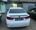 Белый Лексус ЕС, объемом двигателя 2.5 л и пробегом 150 тыс. км за 9000 $, фото 1 на Automoto.ua